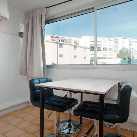 Port La Madrague N13 2p4 Agde