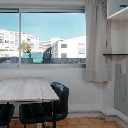 Apartment Port La Madrague N13 2p4